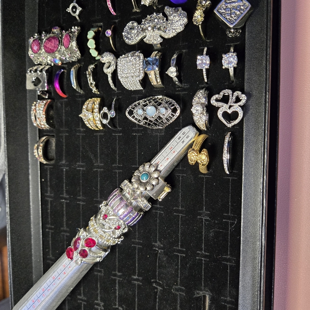 Silvertone And Goldtone Rings - Picture 3 of 4